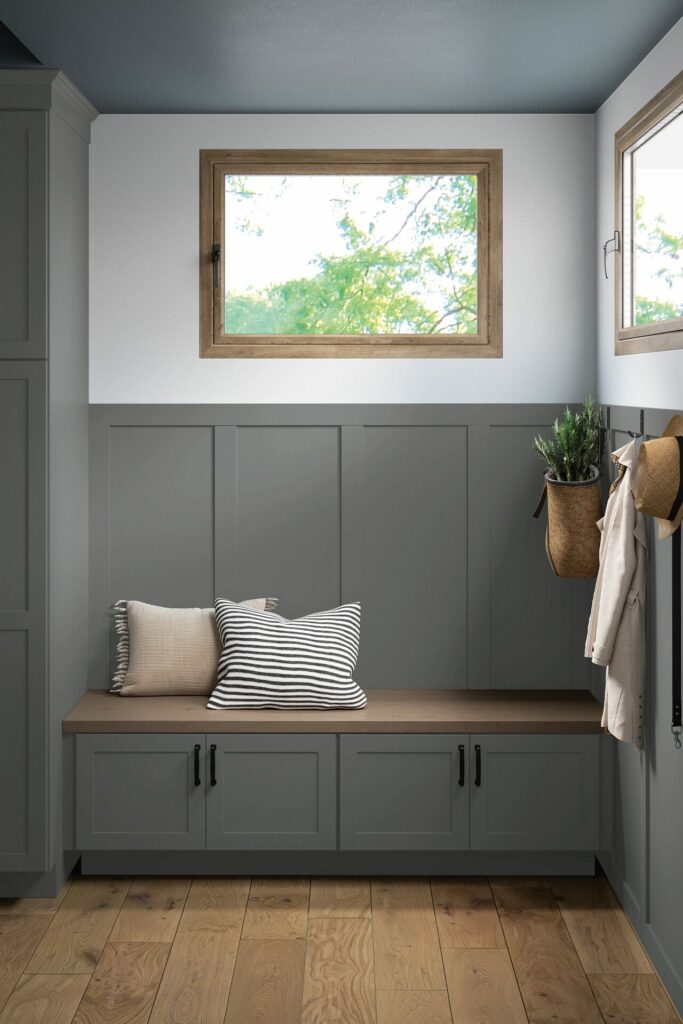 entry bench and storage